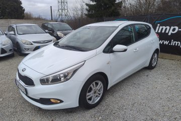 1.4.100Km  Klimatyzacja Nawigacja Czujniki Parkowania Zadbana